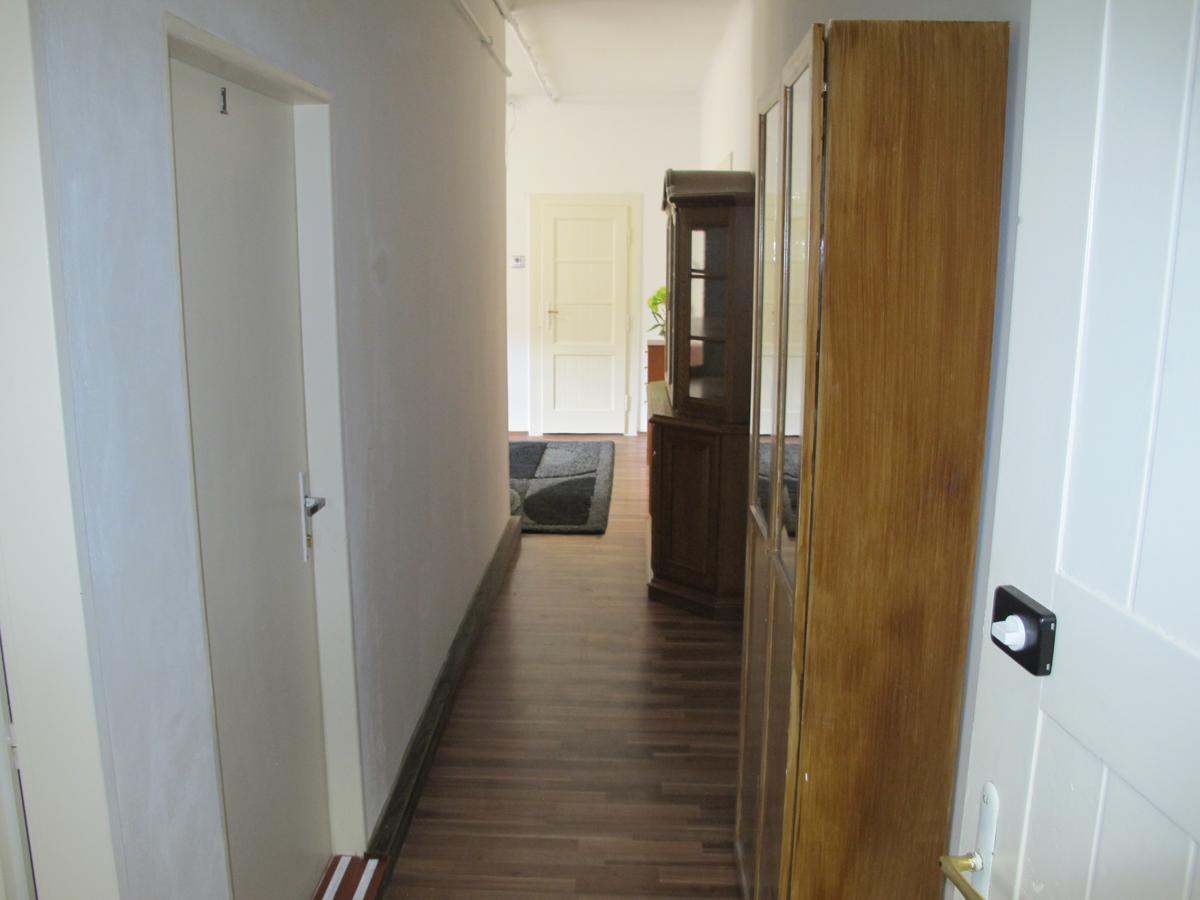 All Seasons Hostel Prag Eksteriør billede